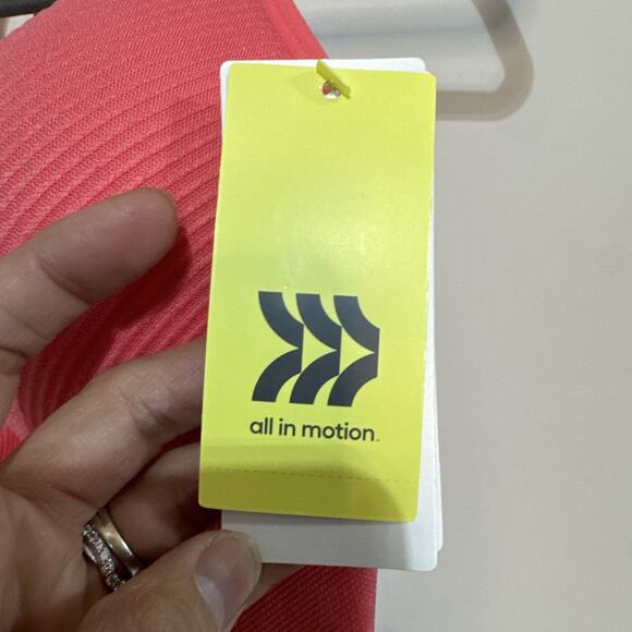 NWT All In Motion Padded Sports Bra Light Red Size M - Picture 5 of 10